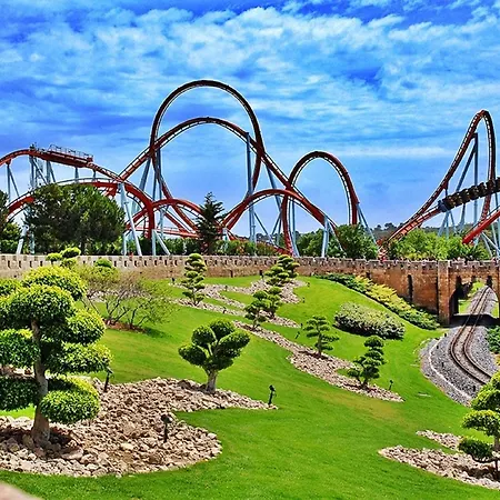 アパート Miramar Planet Costa Dorada サロウ